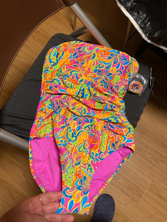 Ellen Tracy Other - Ellen Tracy Multicolor One-Shoulder Floral Swimsuit (Pink, Yellow, Blue, Green)